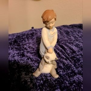 Lladro porcelain figurine/ boy and his bear